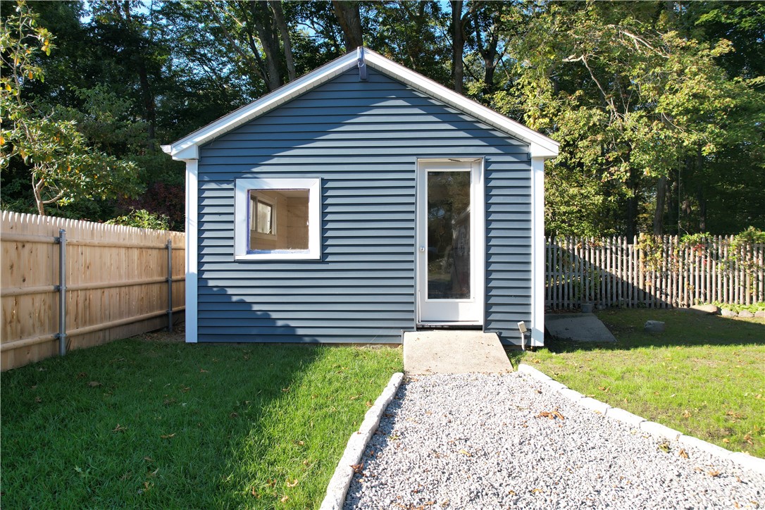 226 Plum Point Road
