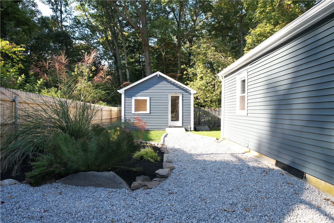 226 Plum Point Road