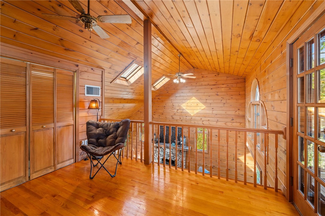 525 Greenville Road