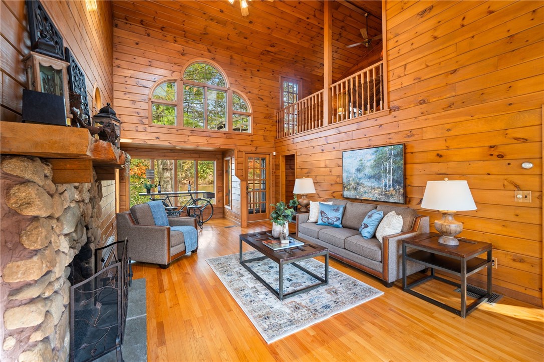 525 Greenville Road