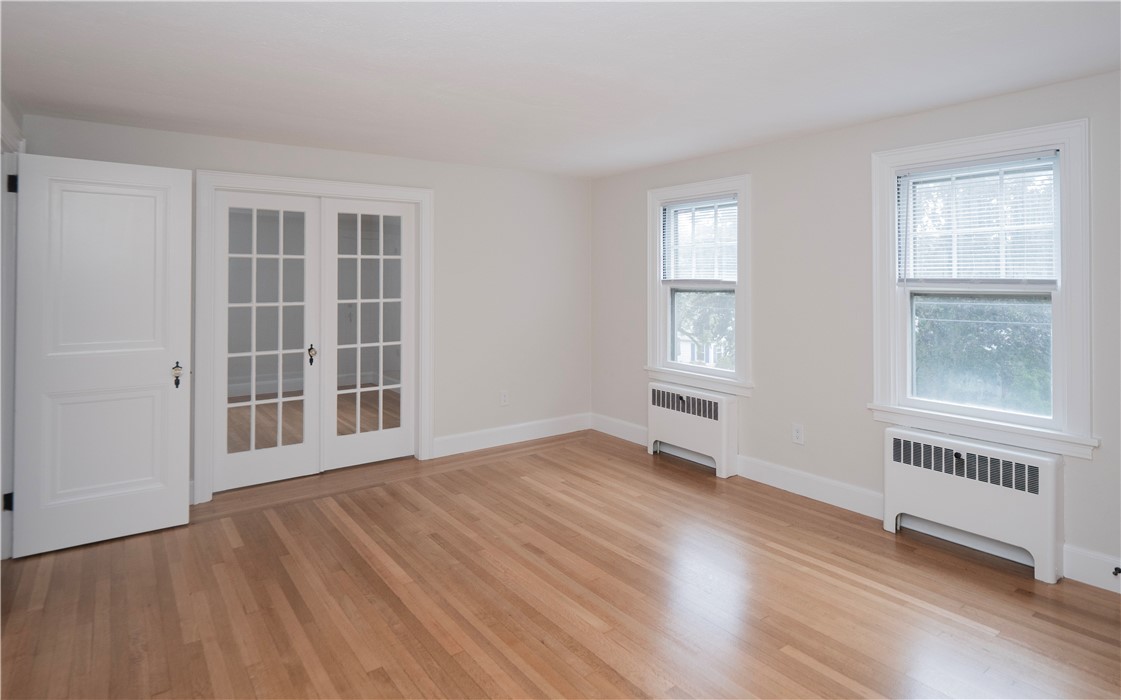 118 Ruggles Avenue 201