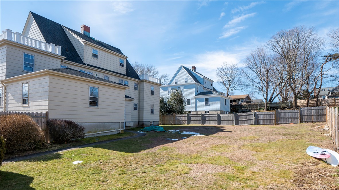 118 Ruggles Avenue 201