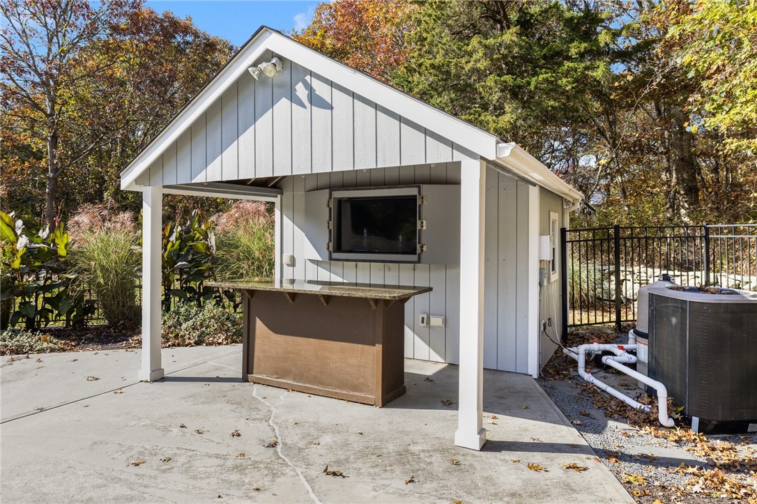 455 Allen Avenue