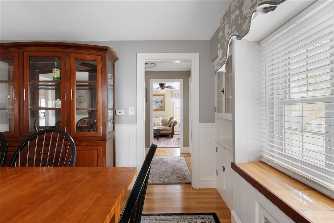 24 West View Avenue