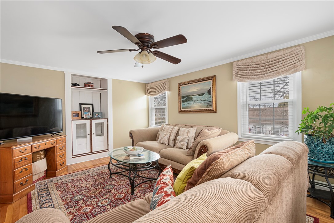 24 West View Avenue