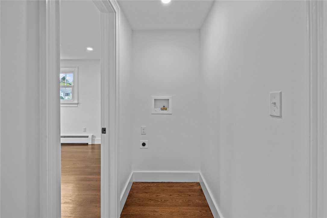 17 Longmeadow Road