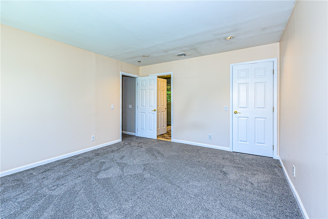 48 Dexter Court