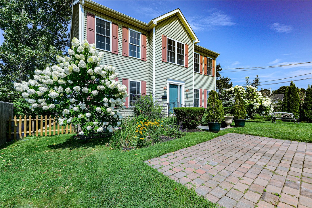 48 Dexter Court