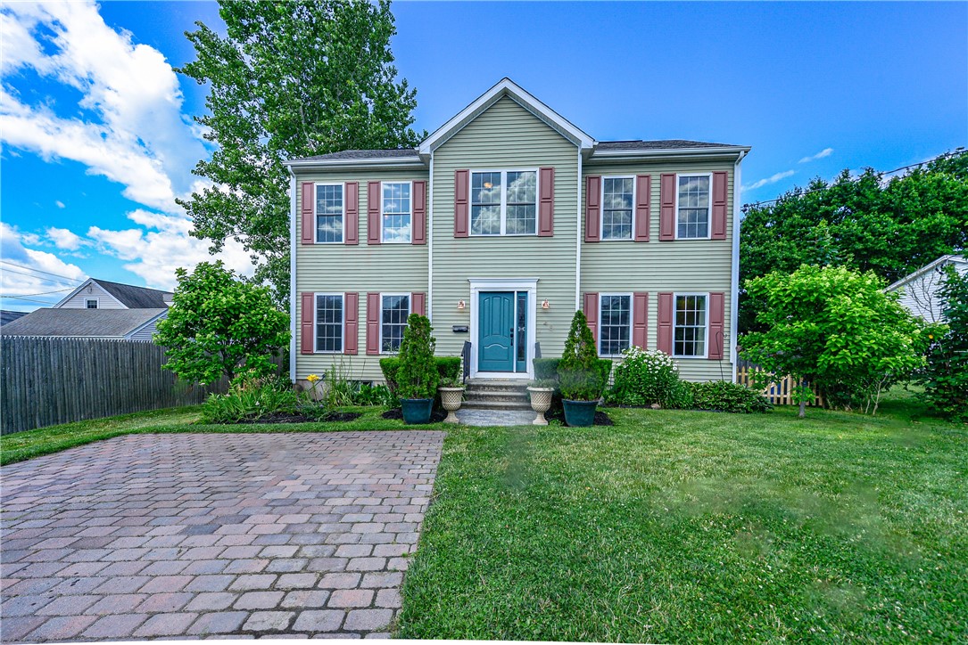 48 Dexter Court
