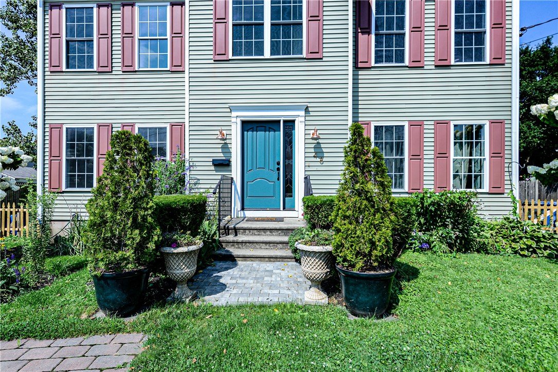 48 Dexter Court