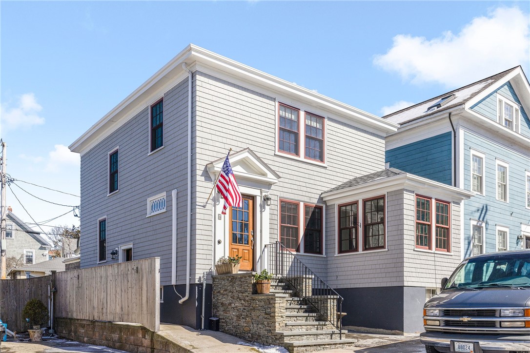 4 Sherman Street