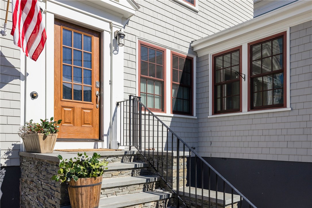4 Sherman Street