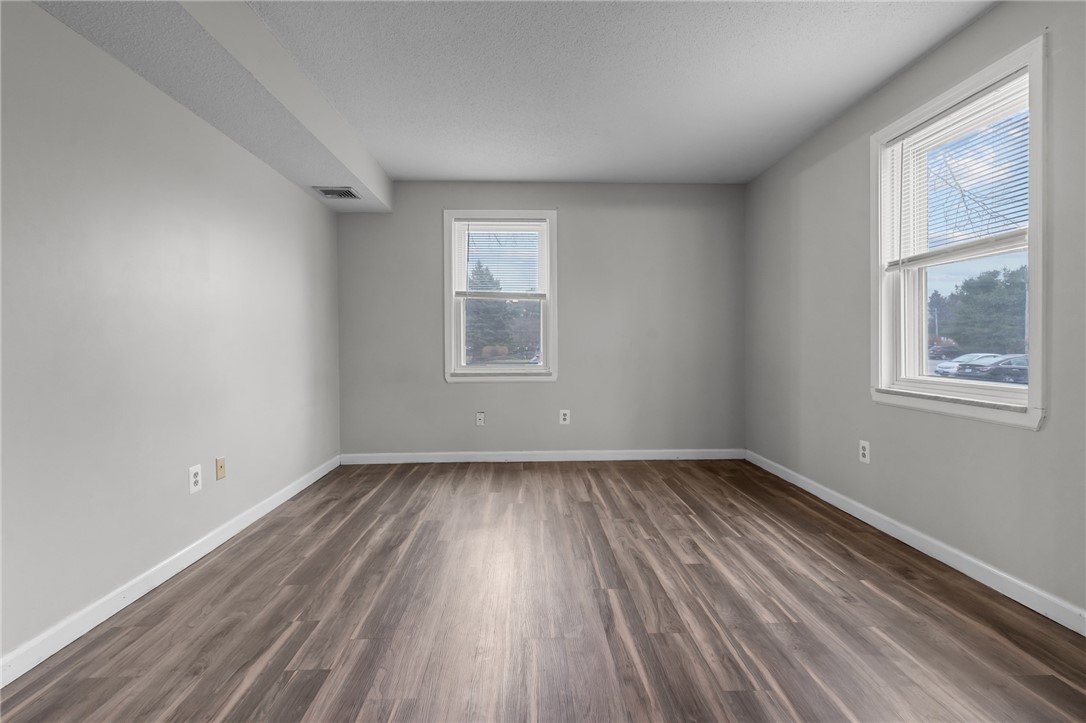 3524 West Shore Road 401