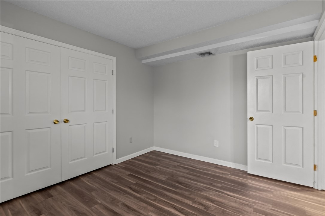 3524 West Shore Road 401