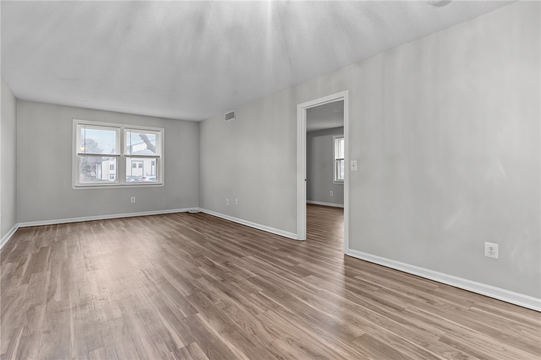 3524 West Shore Road 401