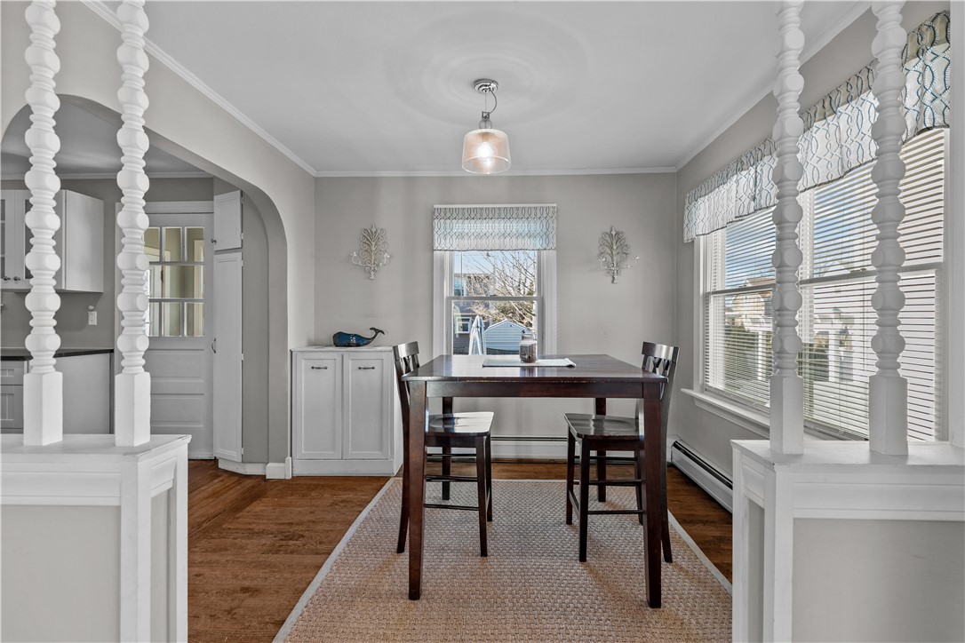 98 Foxboro Avenue