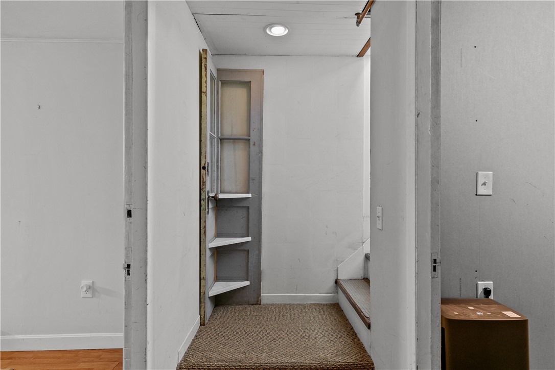 98 Foxboro Avenue