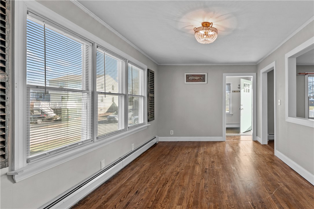 98 Foxboro Avenue