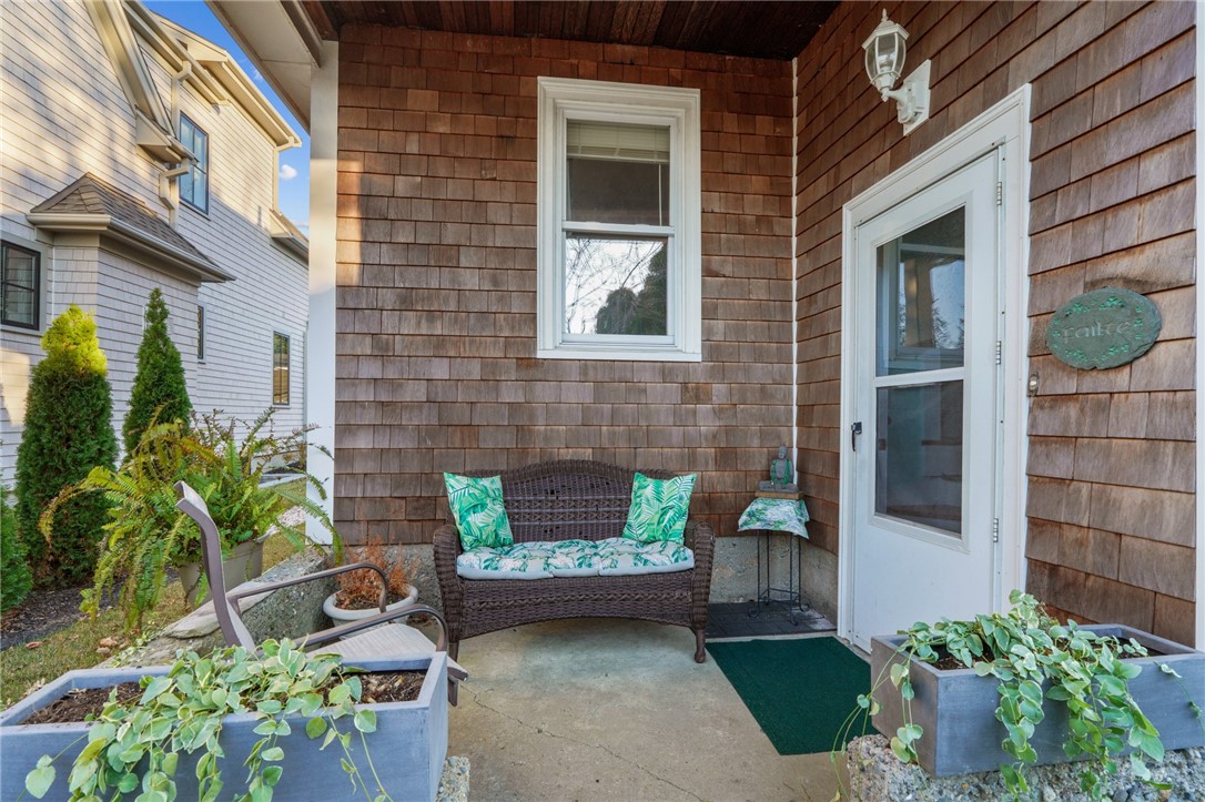 119 Carroll Avenue 2