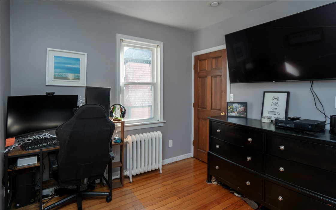 11 Thurston Avenue 2