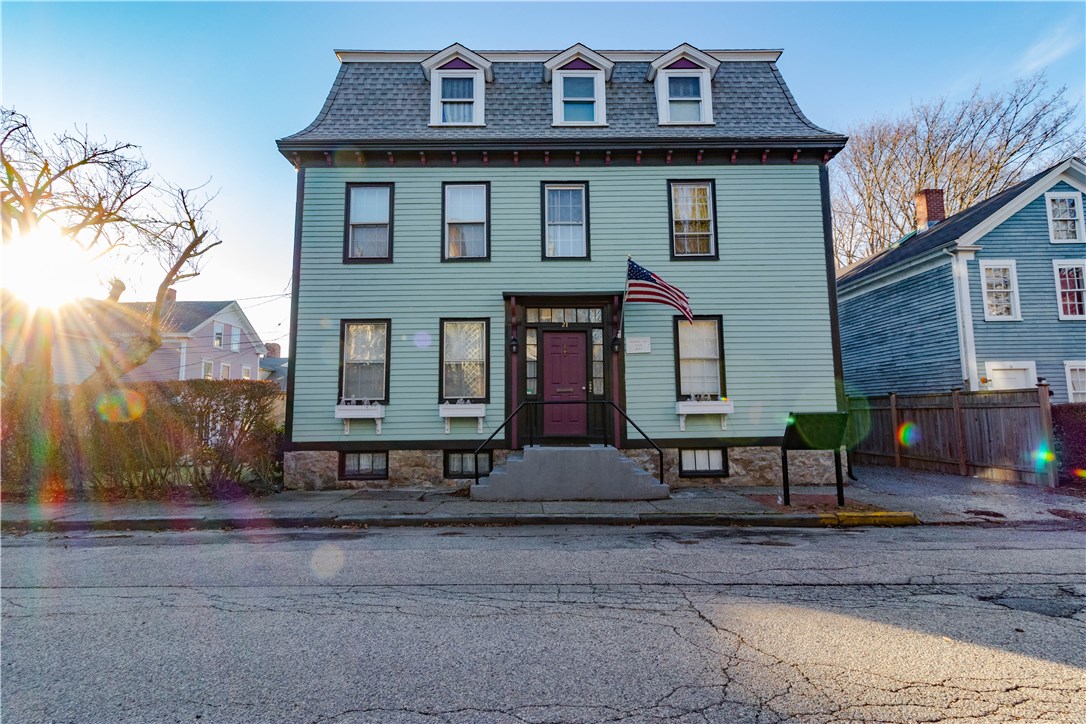 21 School Street 1