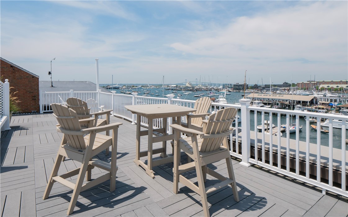 1 Commercial Wharf 27B