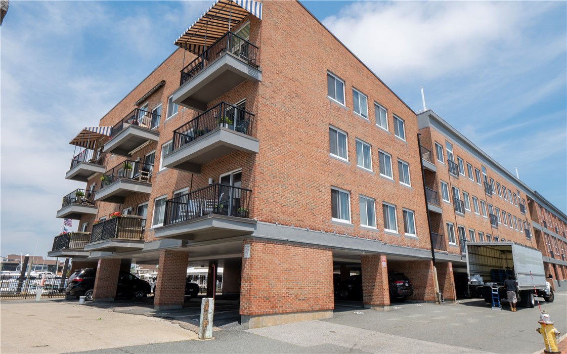1 Commercial Wharf 27B