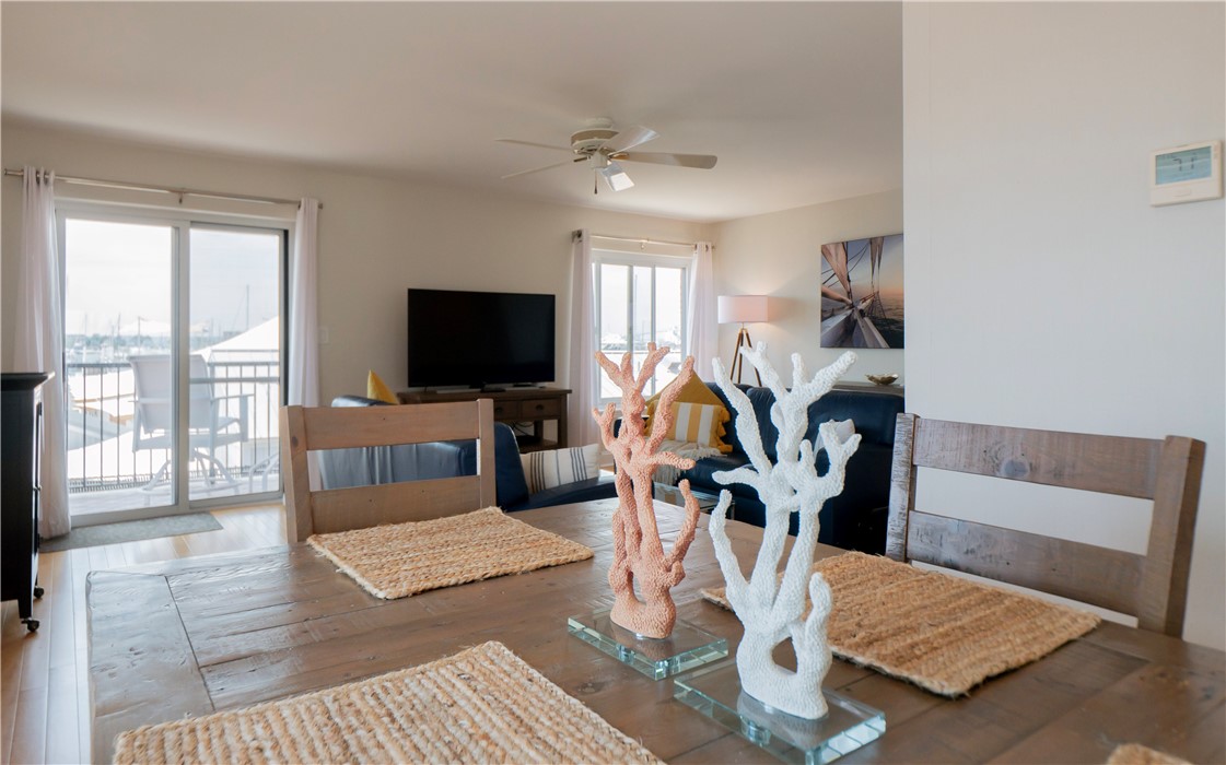 1 Commercial Wharf 27B