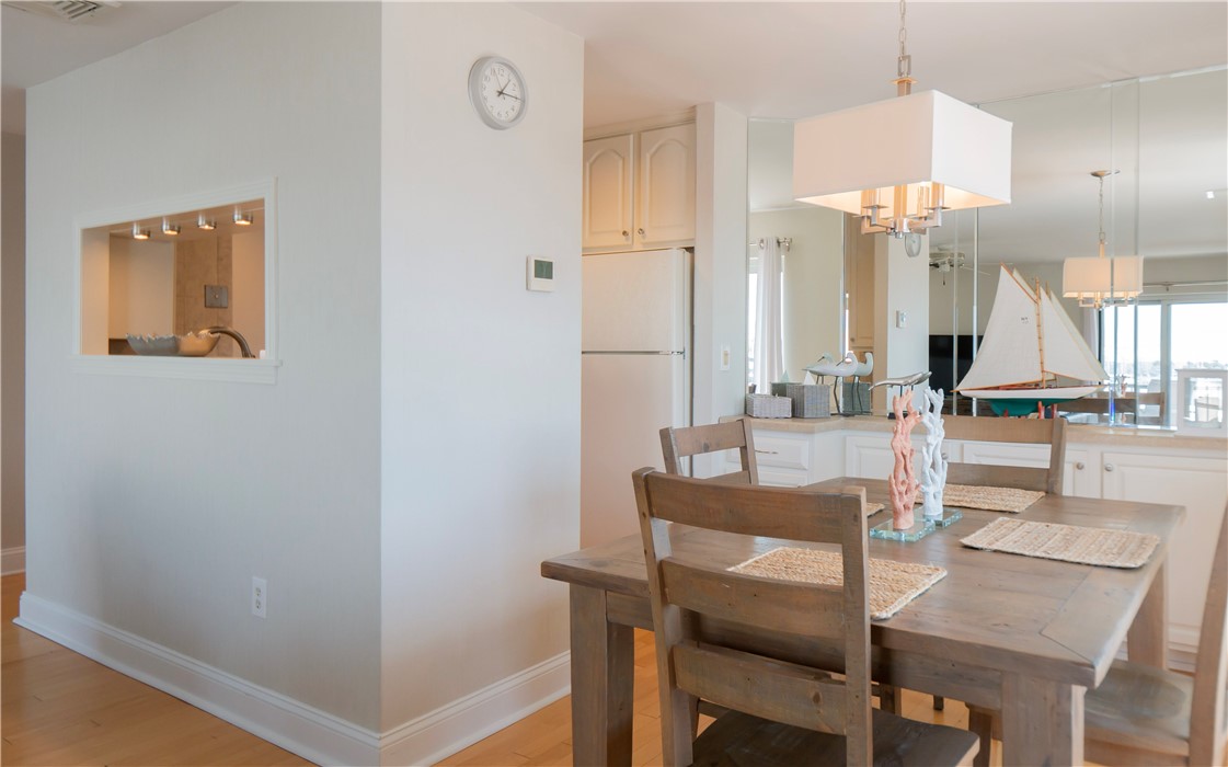1 Commercial Wharf 27B