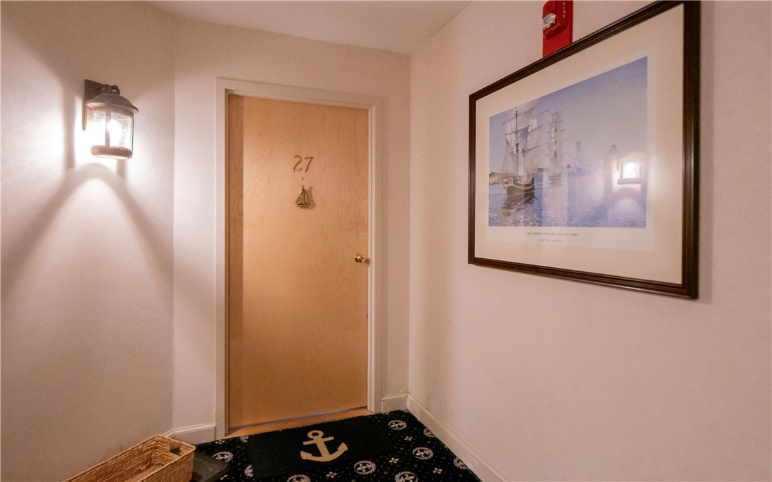 1 Commercial Wharf 27B