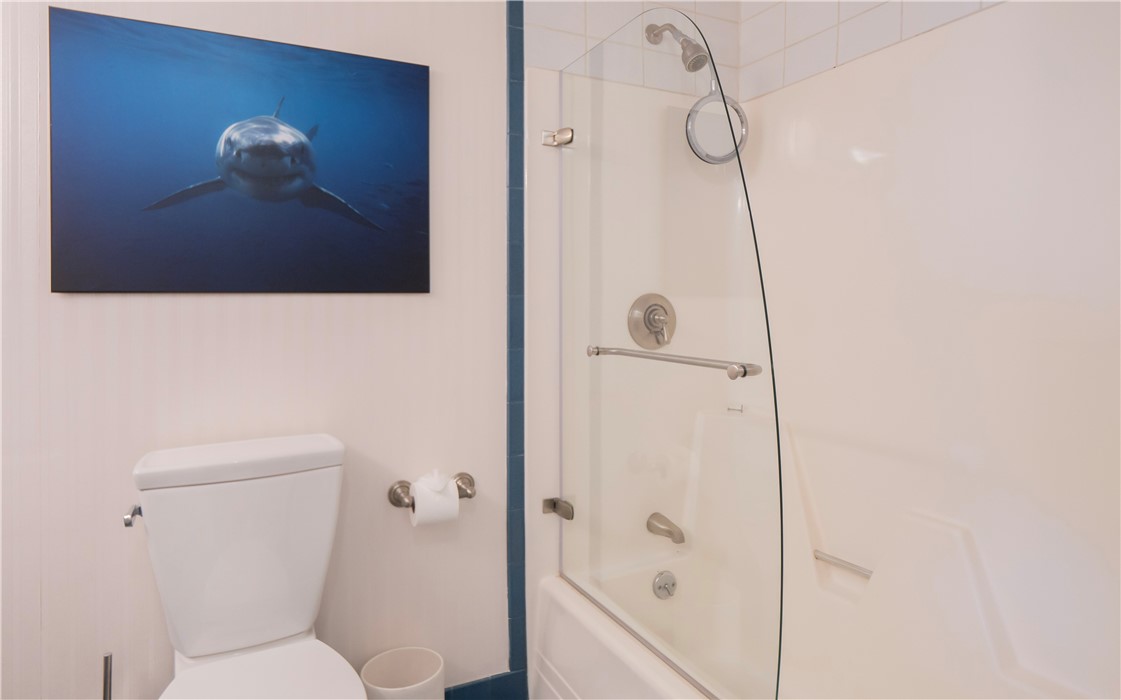 1 Commercial Wharf 27B