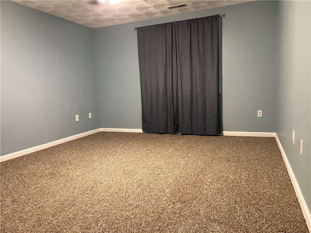 6 Meadowrue Trail