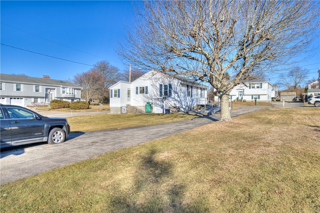 40 Draper Avenue
