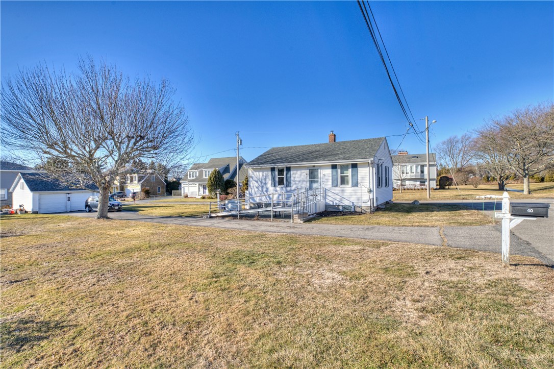 40 Draper Avenue