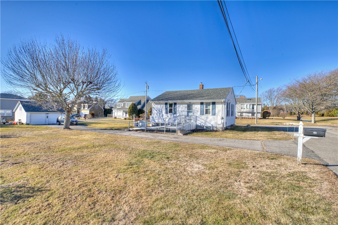 40 Draper Avenue