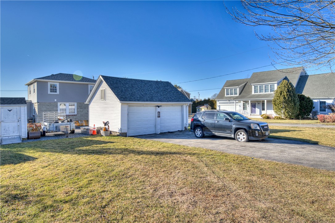 40 Draper Avenue
