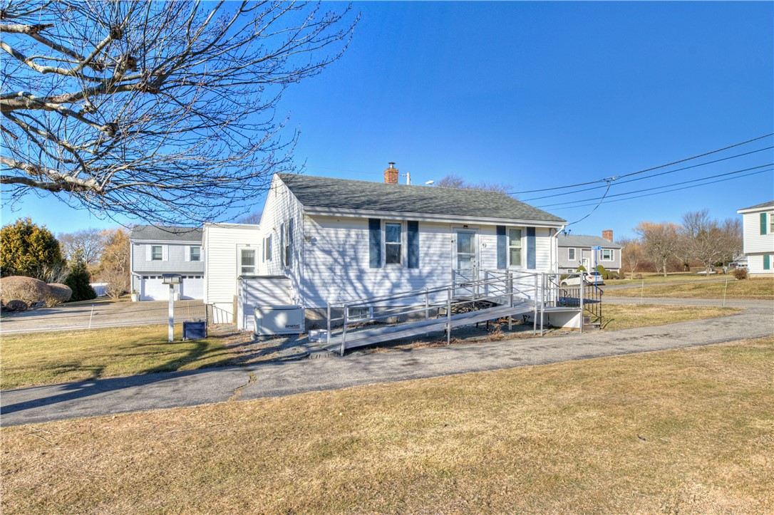 40 Draper Avenue