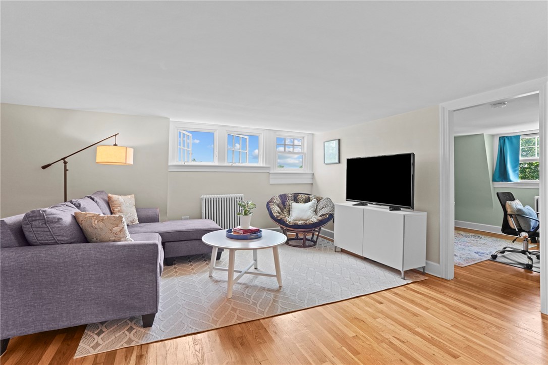 45 Ayrault Street 11