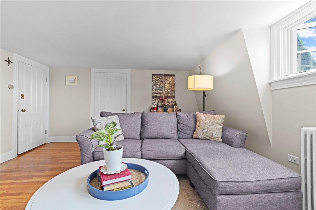 45 Ayrault Street 11