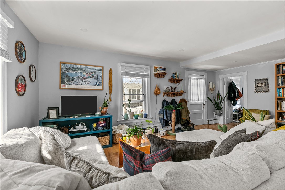 31 Sunset Avenue 1U