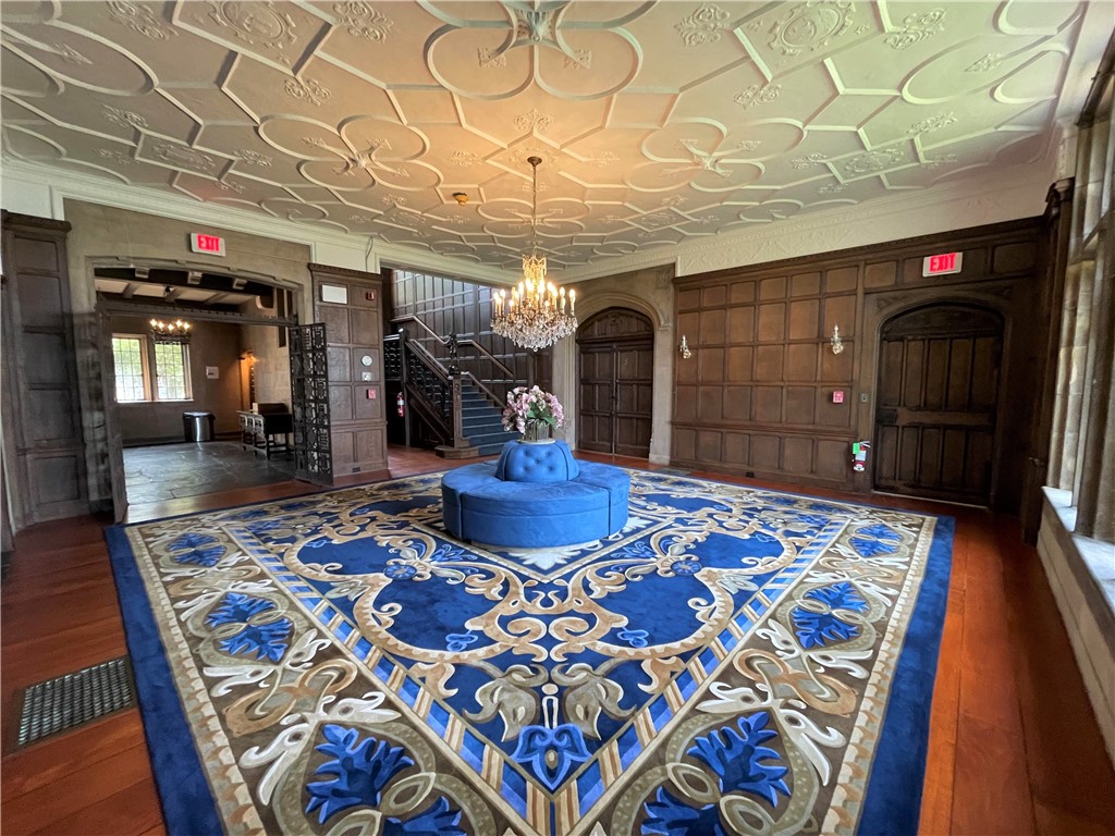111 Harrison Avenue M12