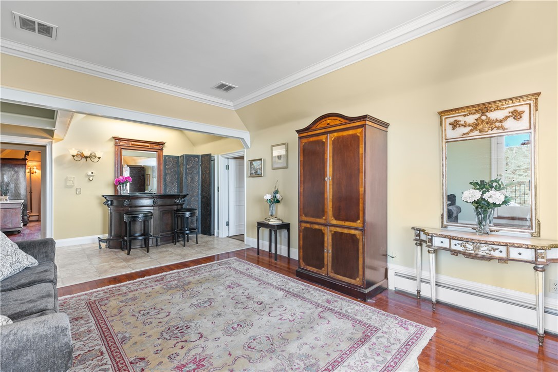 111 Harrison Avenue M12