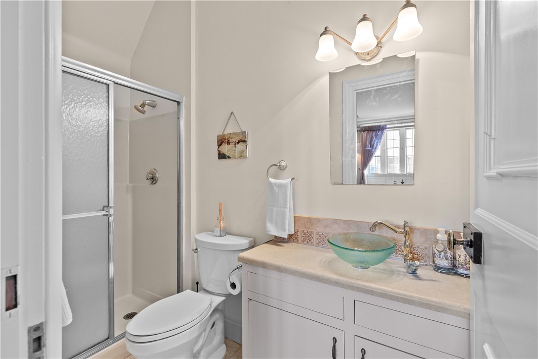 111 Harrison Avenue M12
