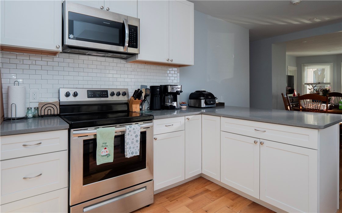 31 Sunset Avenue 1D