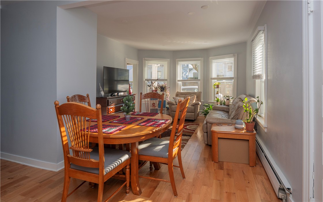 31 Sunset Avenue 1D