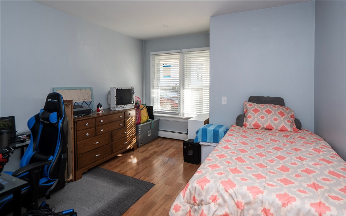 31 Sunset Avenue 1D