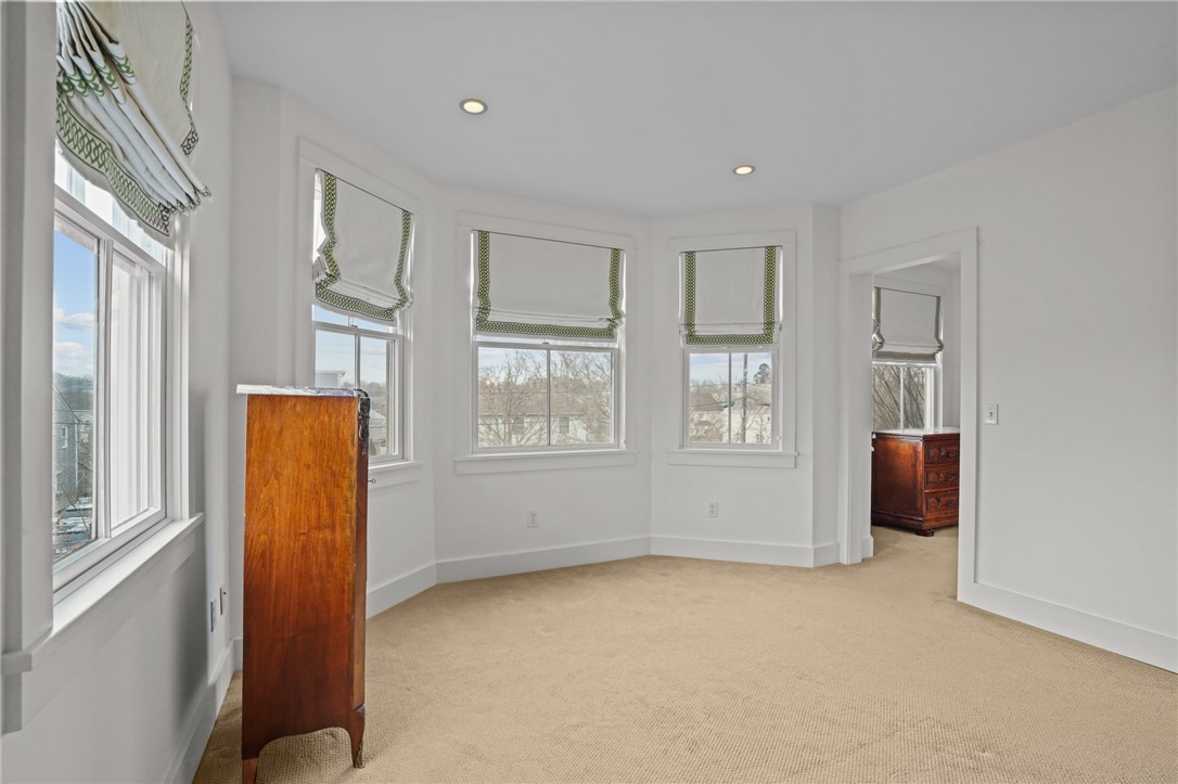 93 Roseneath Avenue 2