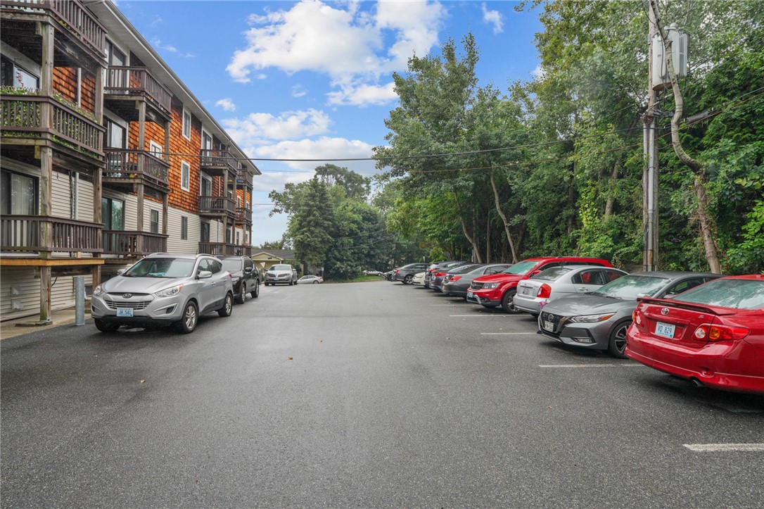 1190 Charles Street 7