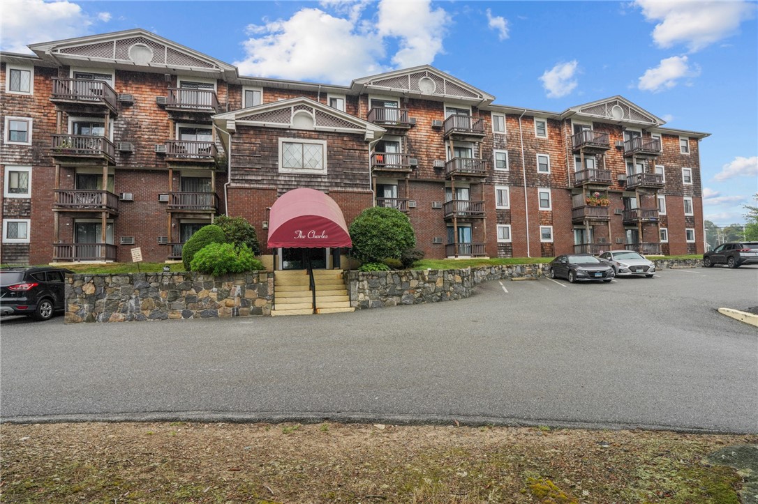 1190 Charles Street 7