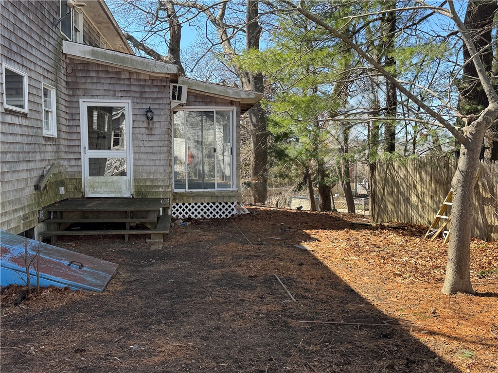 11 Juniper Street